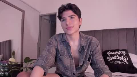 Hii im Zay.                 I save money for education. PVT Open. online show from 01.06.26