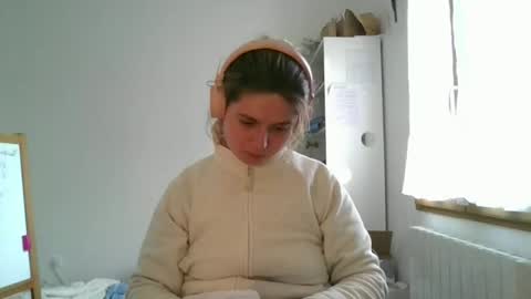 Snapshot of zazbella chatting on 03.20.26 zazbella online show from 03.20.26