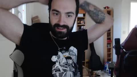 Snapshot of zazou3113 chatting on 02.08.25 Grizzly Bear online show from 02.08.25