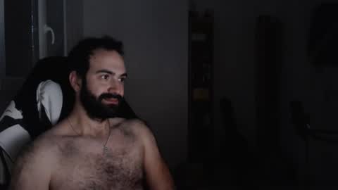 Snapshot of zazou3113 chatting on 02.10.25 Grizzly Bear online show from 02.10.25