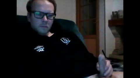 Snapshot of zblondyfrenchy chatting on 01.20.25 zblondyfrenchy online show from 01.20.25