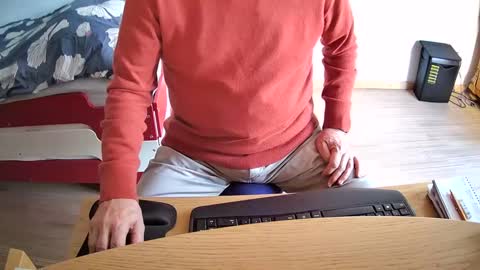 Snapshot of zebulon2023 chatting on 12.25.24 zebulon2023 online show from 12.25.24