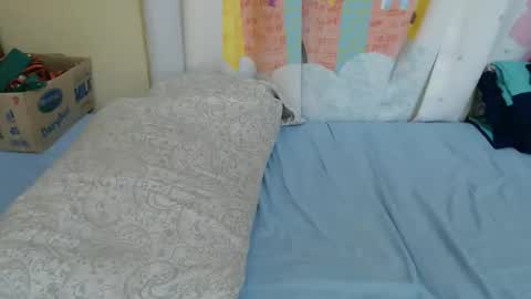 Snapshot of zeina_gen chatting on 02.21.26 flabby online show from 02.21.26