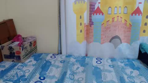 Snapshot of zeina_gen chatting on 03.22.26 flabby online show from 03.22.26