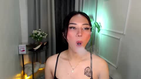 zelainalovetocum online show from 02.28.25