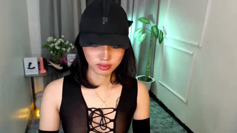zelainalovetocum online show from 03.05.25