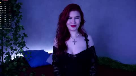 Snapshot of zeldaes chatting on 05.10.26 Emilia online show from 05.10.26