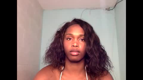 Snapshot of zendaya_wilson1 chatting on 01.11.25 Zendaya Wilson online show from 01.11.25