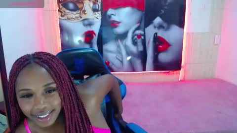 Snapshot of zendaya_wilson1 chatting on 01.26.25 Zendaya Wilson online show from 01.26.25