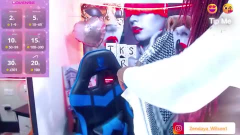 Snapshot of zendaya_wilson1 chatting on 02.15.25 Zendaya Wilson online show from 02.15.25