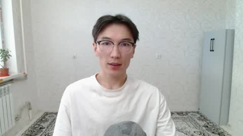 Snapshot of zengom chatting on 05.14.26 Zen online show from 05.14.26