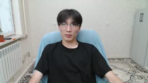 Snapshot of zengom chatting on 06.21.26 Zen online show from 06.21.26