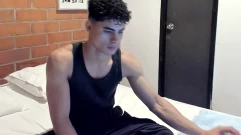 zenzhu online show from 10.04.25