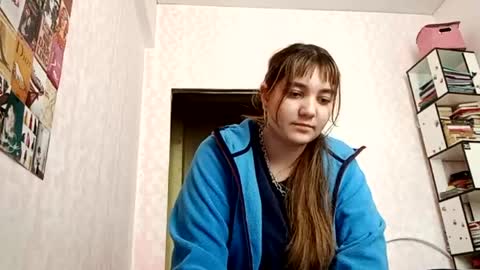 Snapshot of zeniabrossoit chatting on 05.16.26 zeniabrossoit online show from 05.16.26