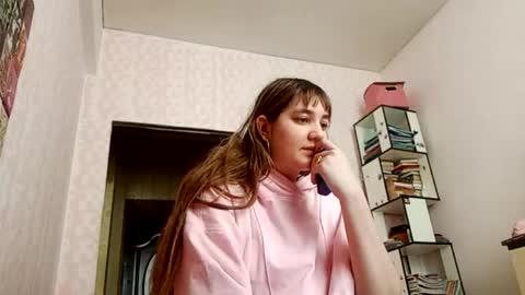 Snapshot of zeniabrossoit chatting on 05.19.26 zeniabrossoit online show from 05.19.26