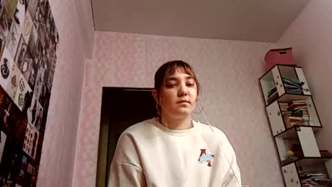 Snapshot of zeniabrossoit chatting on 05.26.26 zeniabrossoit online show from 05.26.26