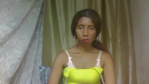 Snapshot of zeolineess chatting on 11.06.25 zeolineess online show from 11.06.25