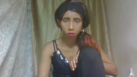 Snapshot of zeolineess chatting on 11.09.25 zeolineess online show from 11.09.25