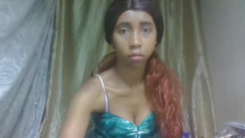 Snapshot of zeolineess chatting on 11.13.25 zeolineess online show from 11.13.25