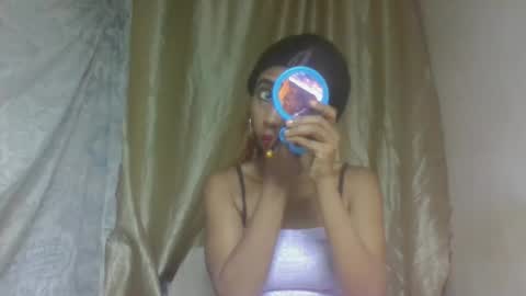 Snapshot of zeolineess chatting on 11.16.25 zeolineess online show from 11.16.25