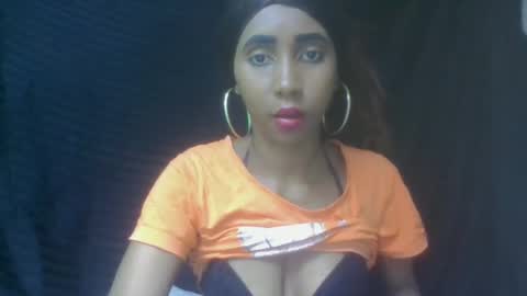 Snapshot of zeolineess chatting on 11.29.25 zeolineess online show from 11.29.25