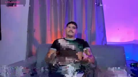 Snapshot of zereff_ chatting on 04.24.26 zeref online show from 04.24.26