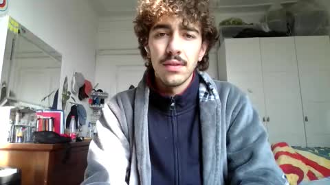 Snapshot of zeta214 chatting on 12.14.25 zeta214 online show from 12.14.25