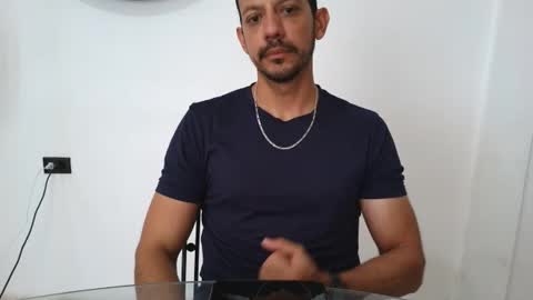 Snapshot of zetherzz chatting on 09.18.25 Zether online show from 09.18.25