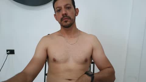 Snapshot of zetherzz chatting on 09.19.25 Zether online show from 09.19.25