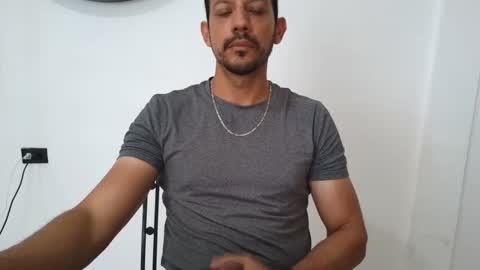 Snapshot of zetherzz chatting on 09.20.25 Zether online show from 09.20.25
