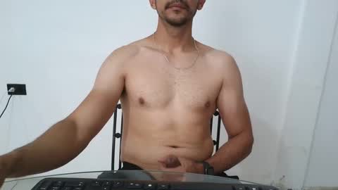 Snapshot of zetherzz chatting on 09.26.25 Zether online show from 09.26.25