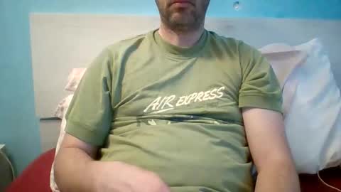 Snapshot of zeus00811 chatting on 03.25.26 zeus online show from 03.25.26