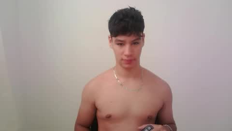 zeus_183 online show from 10.05.25