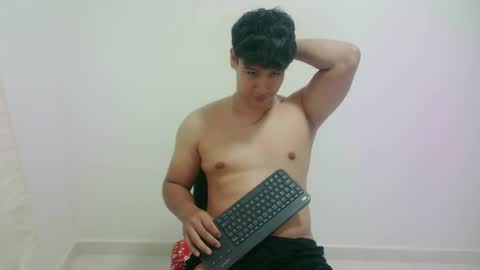 zeus_183 online show from 04.24.26