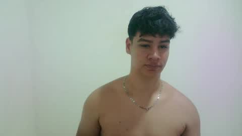 Snapshot of zeus_183 chatting on 06.05.26 zeus_183 online show from 06.05.26