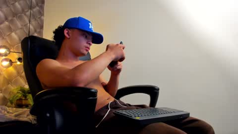 zeus online show from 12.28.24