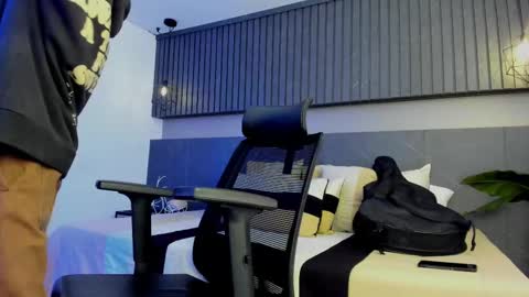 zeus online show from 02.12.25