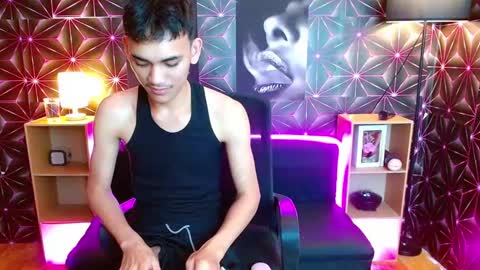 zavier skinny asian online show from 02.05.25
