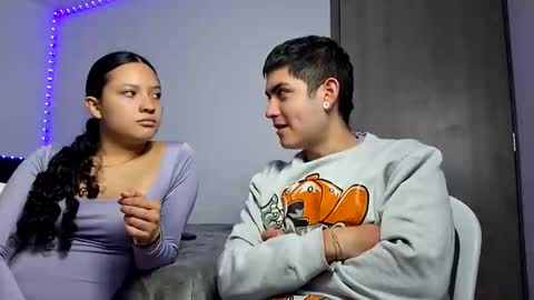 Snapshot of zhara_and_logan chatting on 04.13.26 Zhara and logan online show from 04.13.26