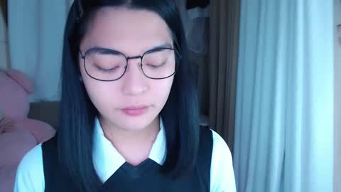 im your lovely zhaviabigcock here online show from 01.04.25