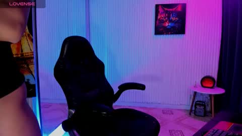 zhoestrong online show from 04.19.26