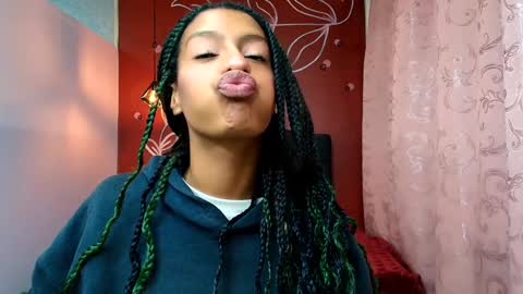 Zia Green online show from 12.27.24