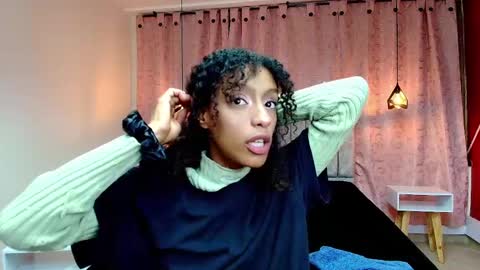 Zia Green online show from 03.09.25