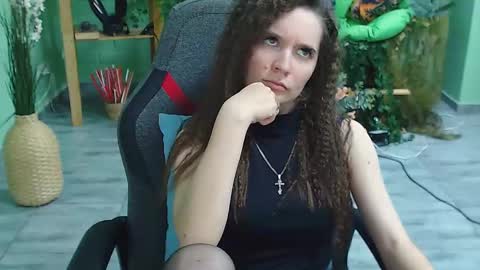 zianichols online show from 02.27.25