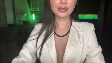 Nensi online show from 12.05.25