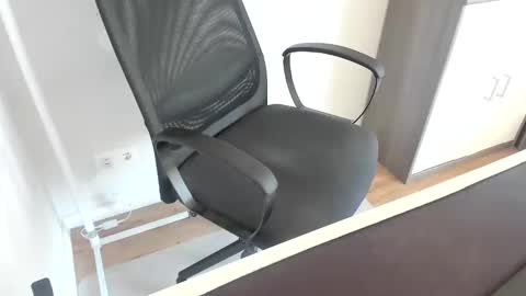 ziemlichflutschig online show from 03.23.26