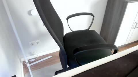 ziemlichflutschig online show from 04.17.26