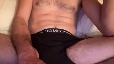 Snapshot of zillainpuglia chatting on 11.01.25 Incontrami online show from 11.01.25