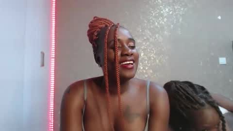 Zinadine online show from 02.15.26