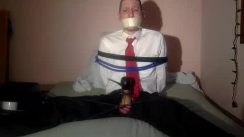 Snapshot of zjg9130 chatting on 01.10.25 capturedguy online show from 01.10.25